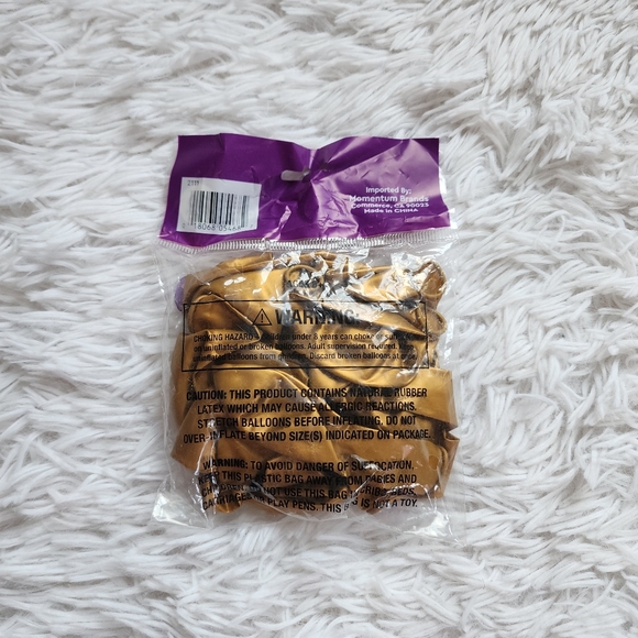 ♠️10/$10♠️ Gold Latex Balloons - 20 Ct - Picture 4 of 4